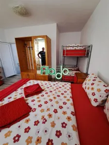 Vila P+1 individuala si teren, 6 camere, 10 min plaja 2 Mai, Sat 2 Mai, Constanta - foto 2
