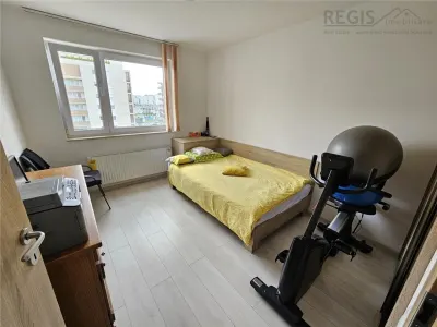 Apartament 2 camere Urban Coresi - foto 5