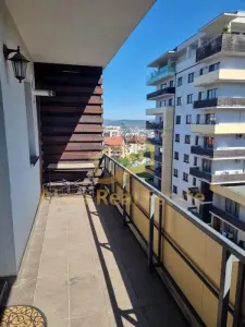 ALZZA REAL ESTATE-- apartament 1 cameră 40mp + 10mp balcon etajul 5 din 6 orientare est . Apartamentul se predă mobilat și utilat - foto 7