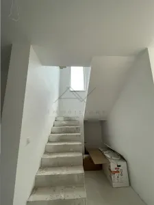 VILA INDIVIDUALA CIOROGARLA | PREDARE LA CHEIE|  DORMITOR PARTER - foto 4