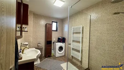 Refugiu pretios:jacuzzi, lemn masiv,2.000 mp teren,4 dormitoare, cuptor, investitie turistica - foto 16