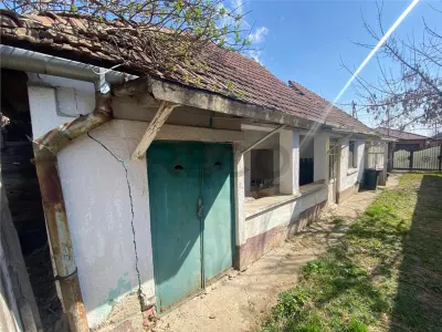 RECO teren cu casa demolabila in Marghita - Marghita