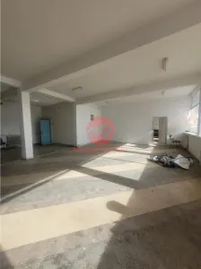 Spatiu Comercial, 460 mp, Agigea, Zona Centrala, Foarte Vizibil și Bine Pozitionat - Agigea