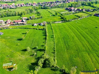 FILM! Teren intravilan, construibil, 2.063 mp, Zagon, Covasna - foto 3