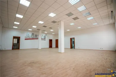 FILM! Spatii versatile - Birouri/ Comerciale, Central, Targu Secuiesc - foto 10