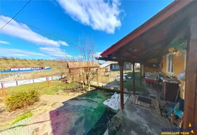 Tur 3D! Casa traditionala+ domeniu de 4.300 mp,livada,anexe:refugiu apreciabil Craiesti, la 28 km de Targu Mures - foto 9