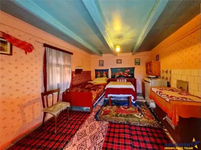 Tur 3D! Casa traditionala+ domeniu de 4.300 mp,livada,anexe:refugiu apreciabil Craiesti, la 28 km de Targu Mures - foto 10