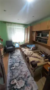 Apartament cu patru camere zona 1 decembrie - foto 3