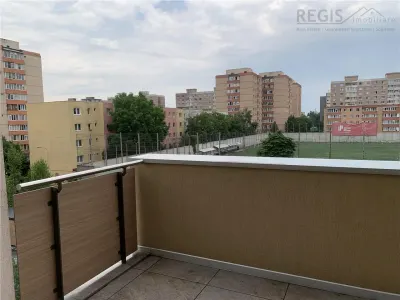 Apartament modern in Urban Plaza cu parcare - foto 10