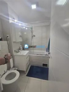 Apartament cu trei camere renovat zona Campului - foto 10