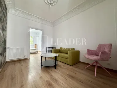 Stirbei Voda || Parc Cismigiu | Apartament renovat in vila - foto 2