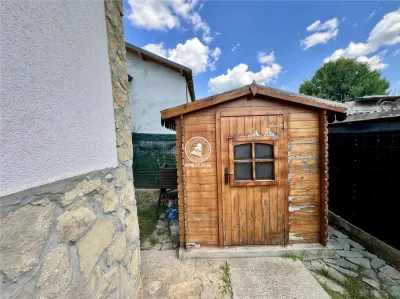 Casa cu 3 camere, mobilata si utilata, de vanzare in Lunca Cetatuii - foto 4