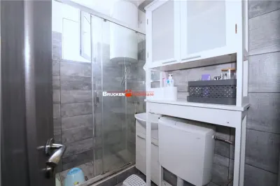 Apartament cu 2 camere de vanzare – Alesd, Bihor | Parter | Complet mobilat | Renovat - foto 9