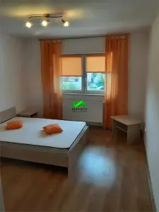 Apartament de inchiriat 3 camere Selimbar - foto 5