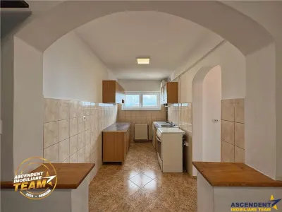 Rezidenta in compozitie apreciabila, deschidere panoramica, Simeria, Sfantu Gheorghe - Sfantu Gheorghe