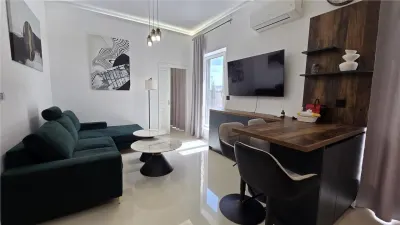 Apartament 2 camere de lux, Semicentral, etaj 1, prima inchiere, terasa, AC, parcare - foto 3