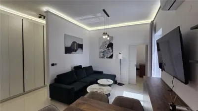 Apartament 2 camere de lux, Semicentral, etaj 1, prima inchiere, terasa, AC, parcare - foto 4