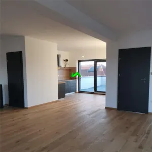 Casa individuala de vanzare 7 camere Sibiu Selimbar - foto 12