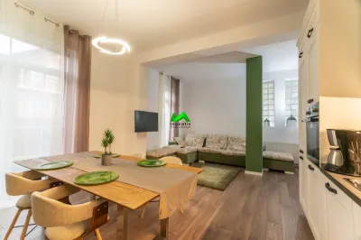 Apartament LUX de inchiriat 3 camere Sibiu Dumbravii Sub Arini - foto 2