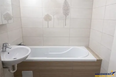 Apartament trei camere, decomandat, etaj2, Maurer Tractorul, Brasov - foto 6