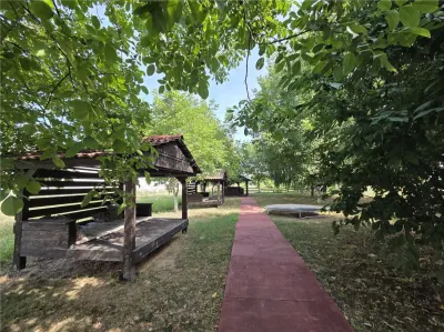 Pensiune turistica P+1E+M in Baile 1 Mai, Zona Baile Felix, Bihor - foto 13
