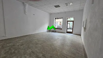 Spatiu comercial de inchiriat 58 mp Sibiu Ultracentral - foto 3