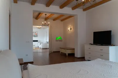 Penthouse de inchiriat 3 camere terasa Sibiu Dumbravii Sub Arini - foto 9