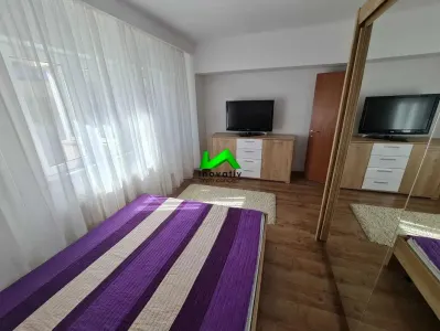 Apartament 3 camere 2 bai 2 balcoane Sibiu Central - foto 3