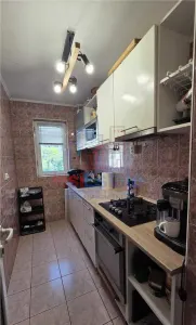 Apartament 2 camere, bloc cu lift, zona excelenta - Pacurari - foto 6