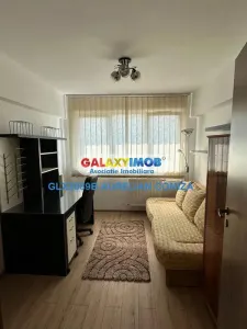 Inchiriere apartament 3 camere Apusului - foto 2