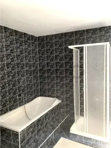 RECO Apartament cu 3 camere de inchiriat, la casa, cu 2 balcoane si priveliste superba 600 €/luna - foto 11