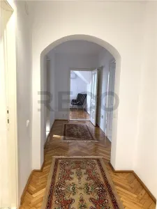 RECO Apartament cu 3 camere de inchiriat, la casa, cu 2 balcoane si priveliste superba 600 €/luna - foto 3