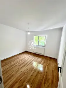 Apartament cu 4 camere Dacia, et 1 - foto 6