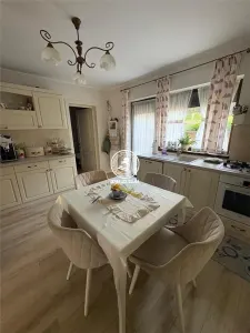 Vila  de vanzare  Bucium,369mp utili,1500mp teren,curte amenajata - foto 22
