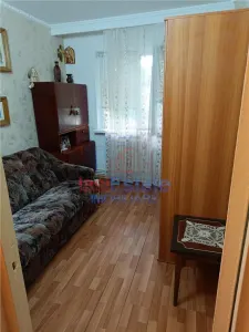 Apartament 3 camere de vanzare in Zimbru - Ideal pentru renovare - Iasi