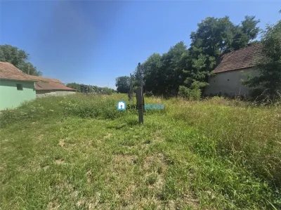 Teren intravilan cu utilitati Vistea De Jos - foto 2