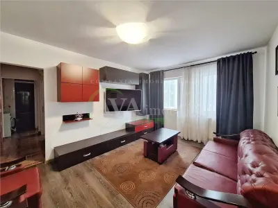 Apartament 3 camere semidecomandat zona Milcov - Bacau