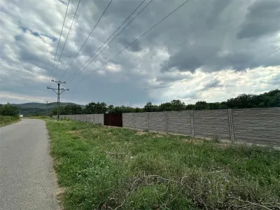 Bocsa Romana, De Inchiriat, Teren Intravilan 8.500mp, strada principala - foto 9