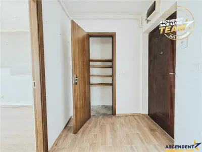 Apartament decomandat cu panorama spectaculoasa, Simeria, Str. Dealului, Sfantu Gheorghe, Covasna - foto 2