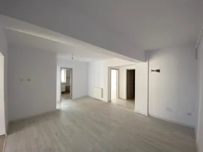 Ap. 3 cam, 80mp, 2 bai, intabulat, Valea Lupului, 0% comision - foto 2