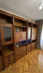 Apartament 3 camere decomandat, 77 mp, CUG - Boxa si 2 locuri de parcare - foto 2