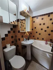 Apartament 3 camere in Ploiesti, zona Vest - foto 18