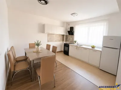 Prima inchiriere, confort S, mobilat, utilat, boxa, loc parcare,Tractorul, Brasov - Brasov