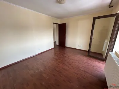 Apartament cu 2 camere de vanzare, zona Penny Obor - foto 4