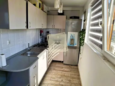 Apartament modern 3 camere 2 bai si balcon zona Mihai Viteazu - foto 9