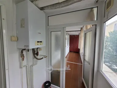 Apartament 3 camere decomandat 2 bai Nicolina - Gradinita nr. 1 - foto 14