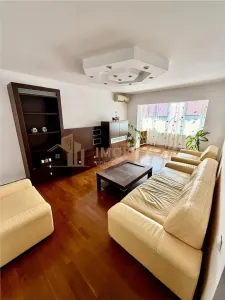 Apartament 3 camere - zona Moldovei - foto 3