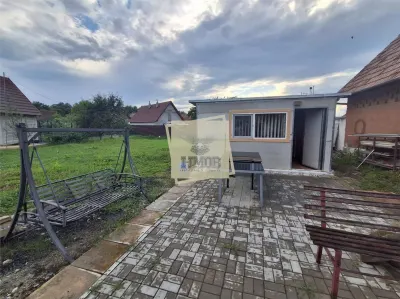Teren intravilan cu toate utilitatile de 700 mp utili Bungard - foto 8