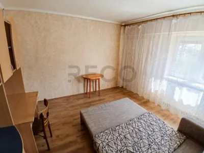 RECO Apartament cu o camera Decomandat  zona Salca - foto 7