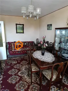 Apartament 3 camere cf 1 decomandat zona Micro 5 - Buzau